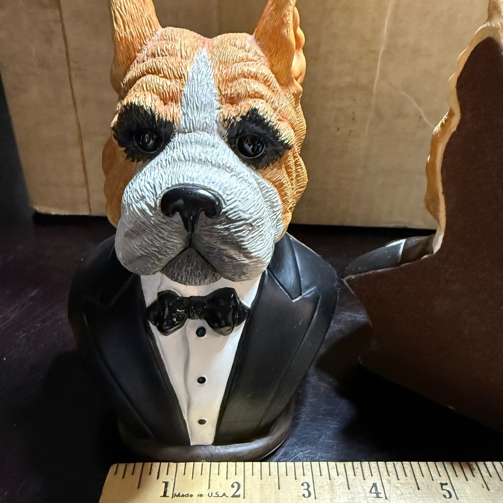 2/pair of Silvestri handcrafted boxer bulldog Tuxedo Butler Resin bookend 7”T - Picture 6 of 8